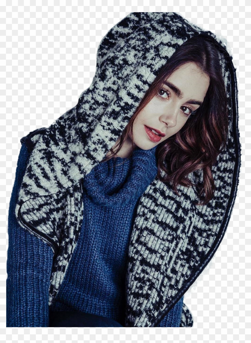 Lily Collins Con Gorro , Png Download Clipart